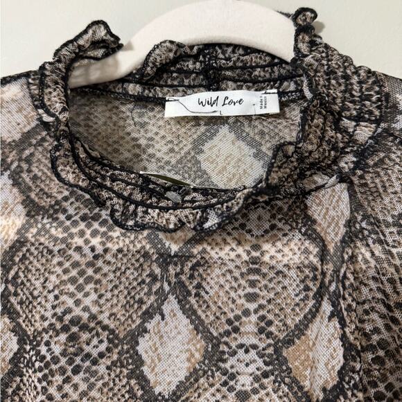 Wild Love large pullover sheer snakeskin long sleeve cropped top elastic waist - Picture 6 of 10